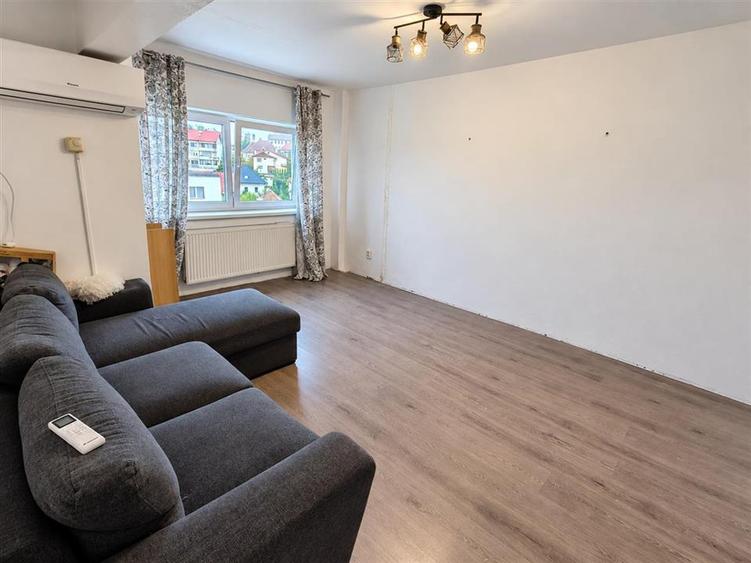 Apartament cu 2 camere decomandat, mobilat în Ștrand