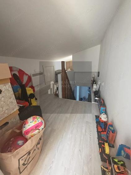 Apartament cu 3 camere decomandat în Dobroești