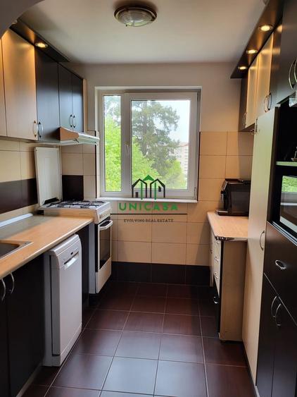 Apartament cu 2 camere decomandat, mobilat în Nord