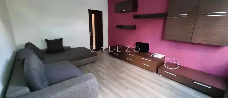 Apartament cu 2 camere decomandat, mobilat în Complex Studențesc