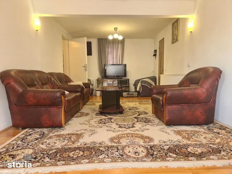 Casă cu 5 camere cu Teren 802 Mp în Central