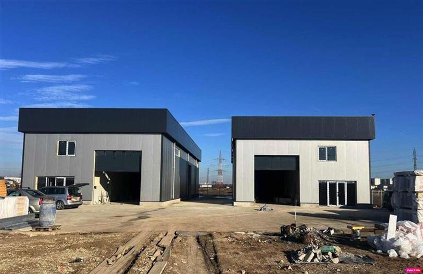 Spațiu industrial, de 440 mp, în Domnești