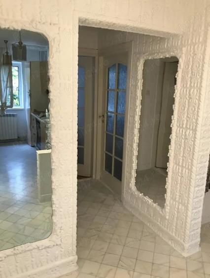Apartament cu 3 camere decomandat în Luncă