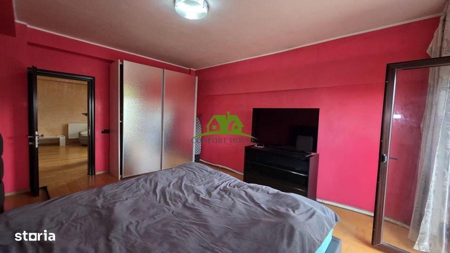 Apartament cu 3 camere în Republicii