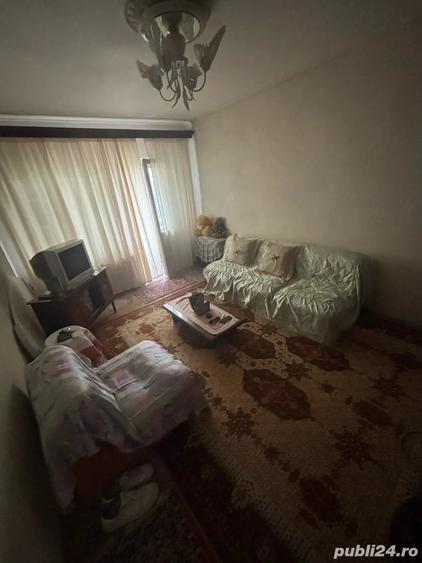 Apartament cu 2 camere decomandat în Gară