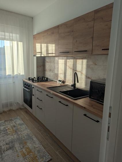 Apartament cu 2 camere decomandat în Nicolina