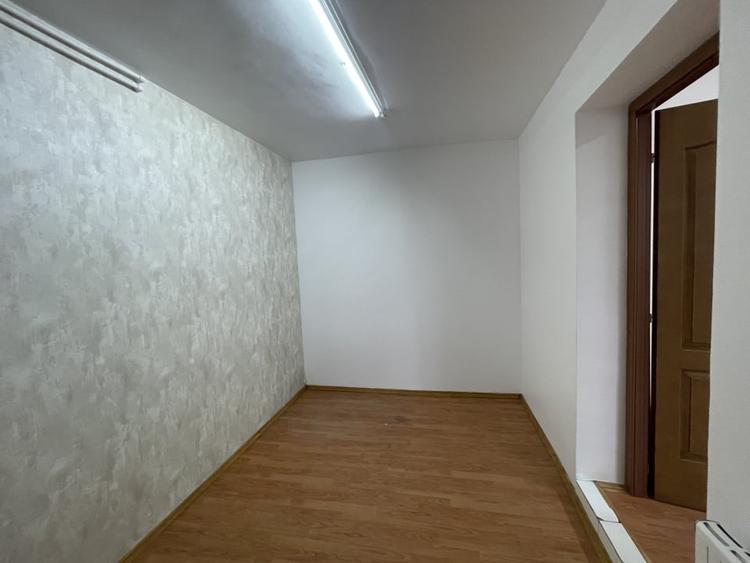 Birou, de 40 mp, în Lizeanu
