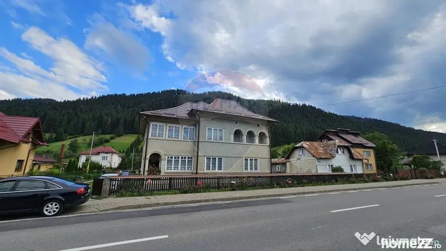 Teren de 4822 mp, în Central
