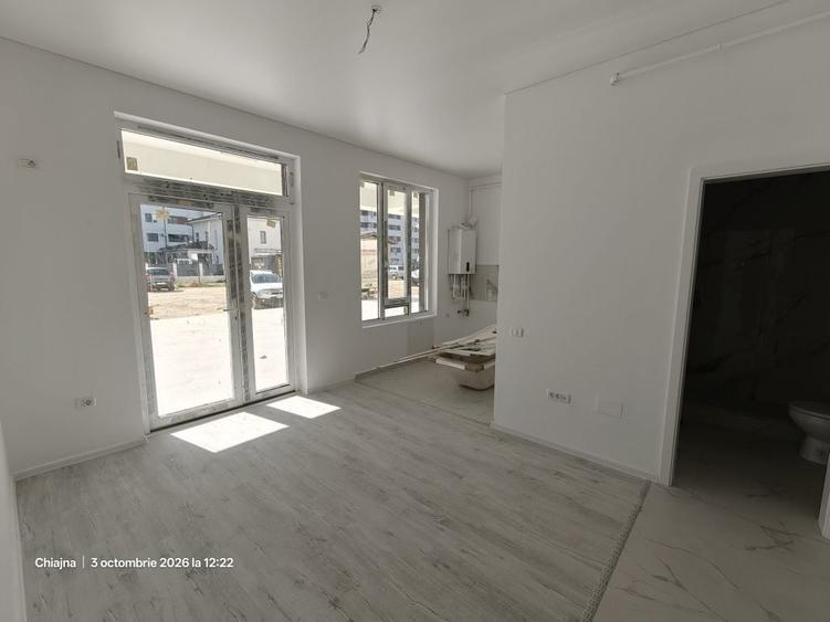 Spațiu comercial, de 47 mp, în Chiajna