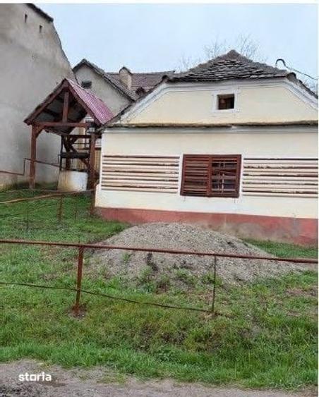 Casă cu 3 camere cu Teren 2182 Mp în Centrul Istoric
