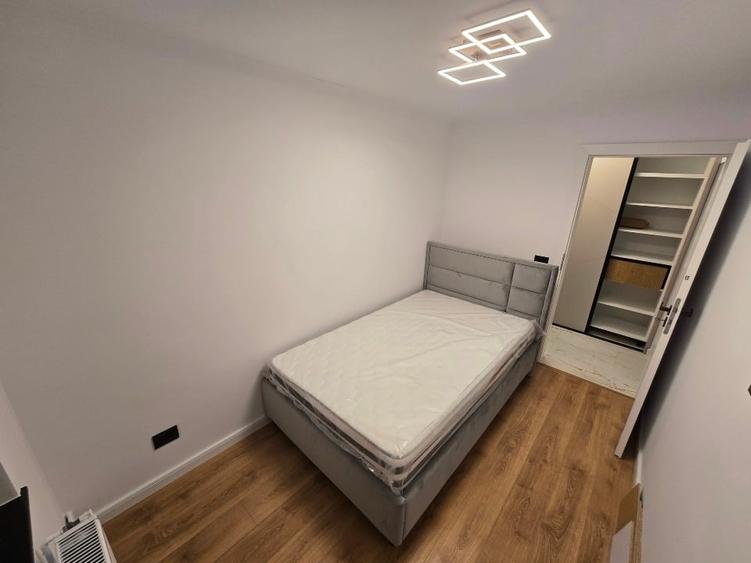 Apartament cu 3 camere decomandat, mobilat în Central