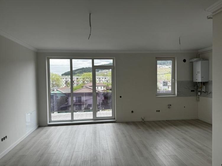 Apartament cu 2 camere semidecomandat în Florești — fotografia 1