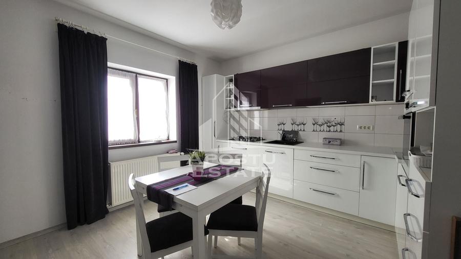 Duplex cu 4 camere cu Canalizare în Dumbrăvița