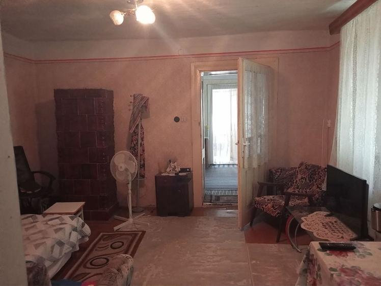 Casă cu 3 camere în Checea