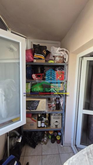 Apartament cu 3 camere decomandat în Brăilei