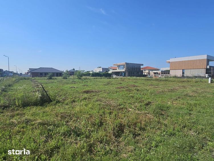 Teren de 1140 mp, în Ghiroda