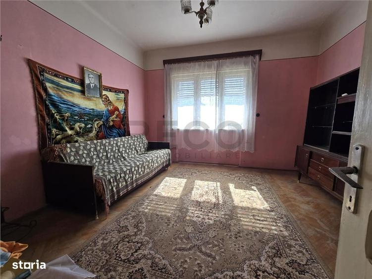 Casă cu 3 camere cu Teren 227 Mp în Central