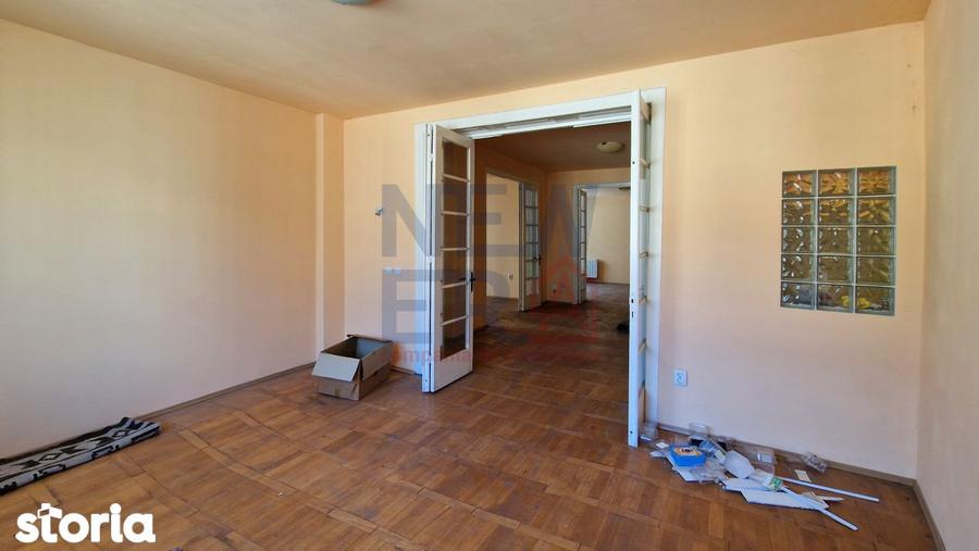 Vila cu curte de vanzare ULTRACENTRAL - 386 mp, 114 mp curte libera - 6