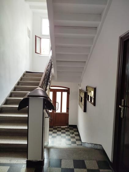 Apartament cu 2 camere semidecomandat în Astra