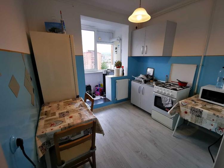 Apartament cu 2 camere în Drumul Carului