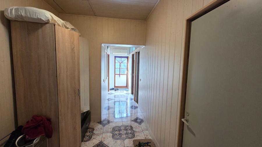 Casă individuală cu 3 camere cu Canalizare în Coiciu