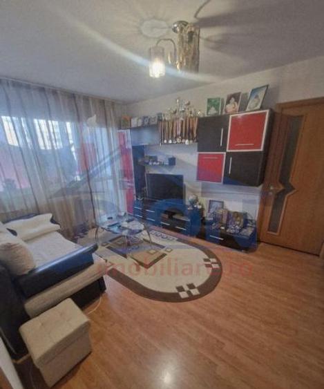 Apartament cu 2 camere semidecomandat în Drumul Taberei