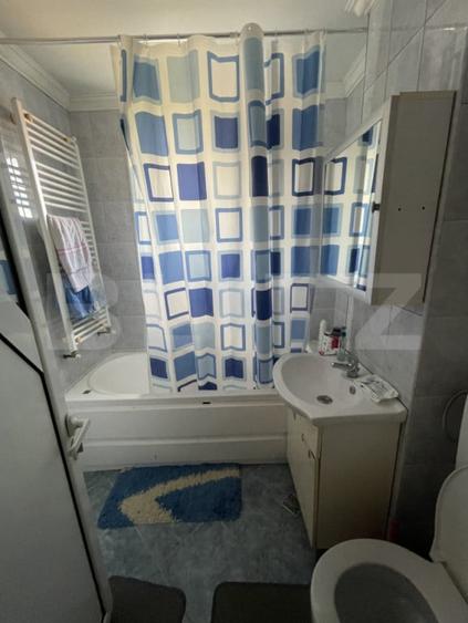 Apartament cu 4 camere decomandat în Porolissum