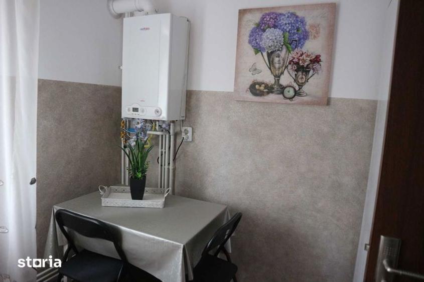 apartament 2 camere de inchiriat - 1