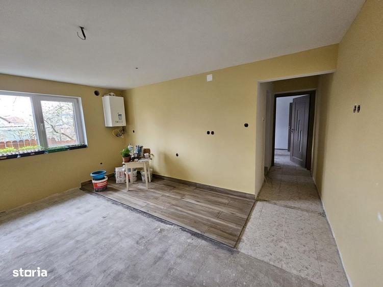 Vand casa 7 camere, 2 bucatarii,4 bai,garaj,beci,Someseni,Cluj-Napoca - 9