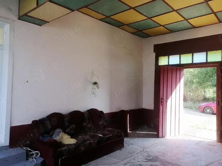Casă cu 4 camere în Central