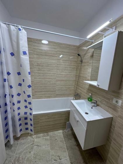 Garsonieră decomandată în Berceni