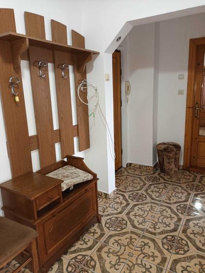 Inchiriez apartament cu doua camere - 5
