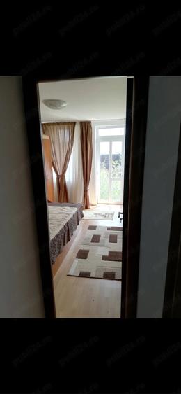 Apartament cu 3 camere decomandat în Glina