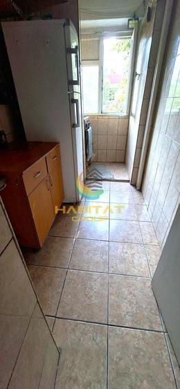 Apartament cu 2 camere semidecomandat, mobilat în Giurgiului