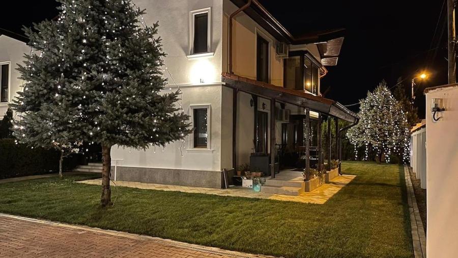 Casă individuală cu 9 camere cu Teren 750 Mp în Pipera
