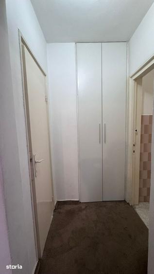 Apartament cu 3 camere decomandat în Dacia