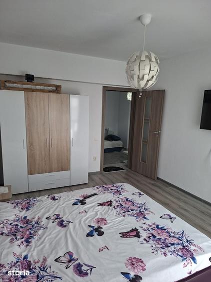 Garsonieră decomandată în Central