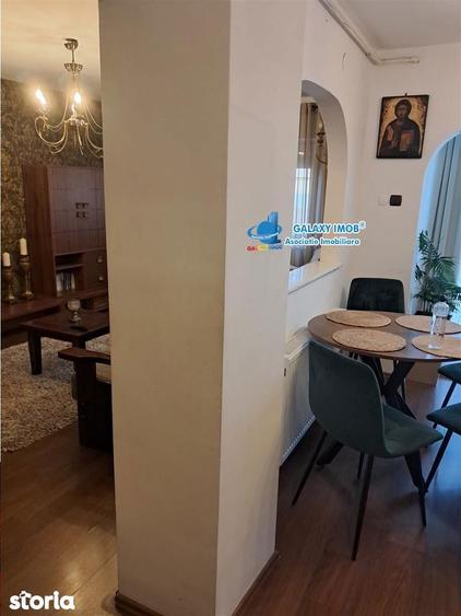Apartament cu 3 camere decomandat în Banat