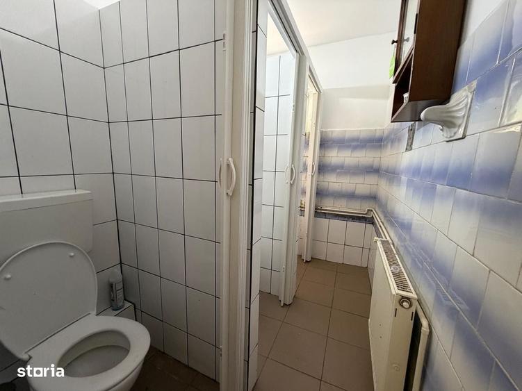 Casă cu 4 camere în Odăi