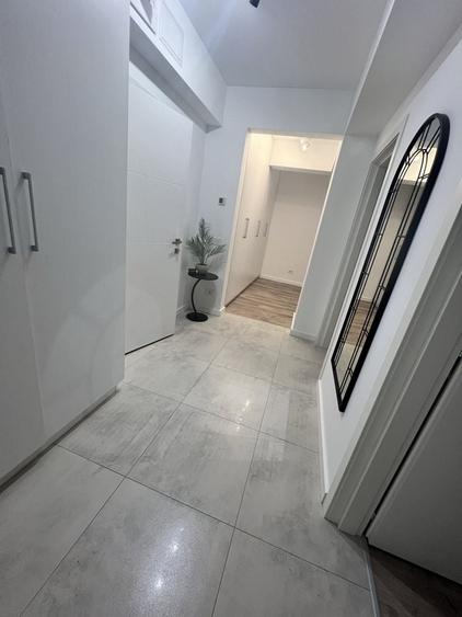 Apartament cu 2 camere decomandat în Exterior Vest