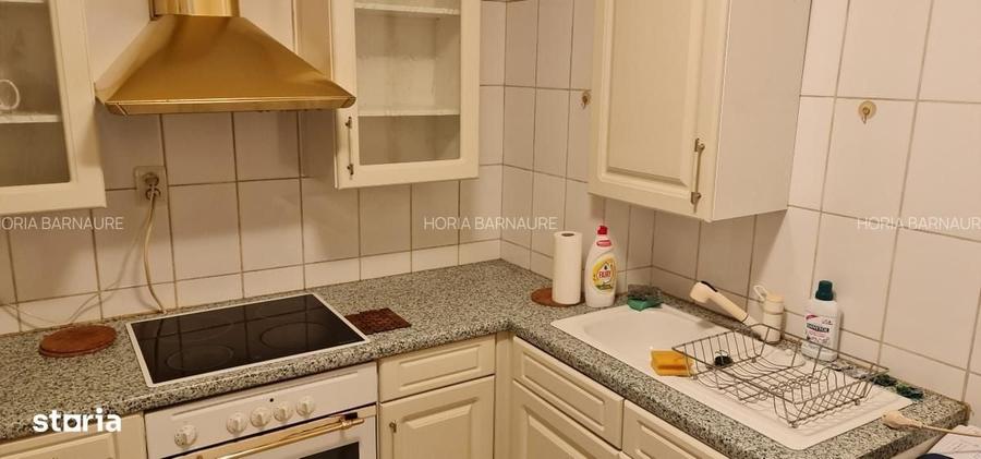 Apartament cu 2 camere semidecomandat în Victoriei