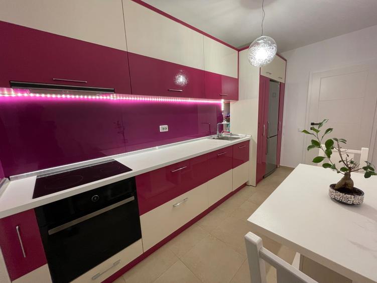 Apartament cu 2 camere decomandat în Tătărași