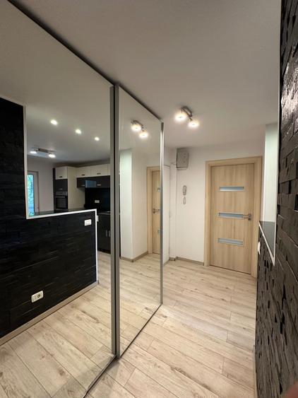 Apartament cu 2 camere decomandat în Crângași