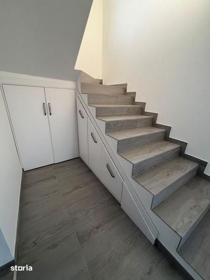 Casă cu 4 camere cu Teren 120 Mp în Ipotești