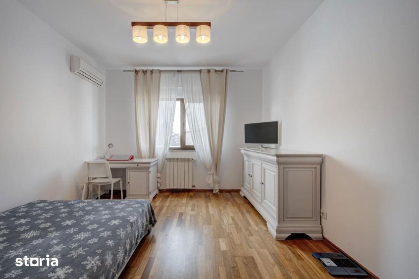 Vanzare 4 camere Erou Iancu Nicolae | Carina Residence | 2 locuri - 12
