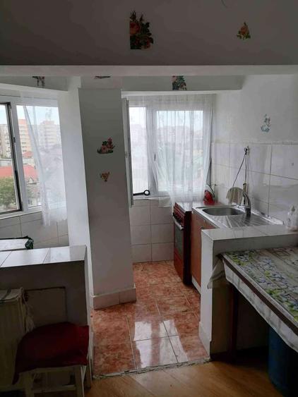 Apartament cu 2 camere decomandat în Nufărul