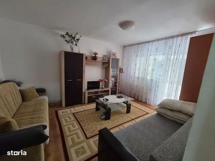 Apartament cu 3 camere decomandat în Nord