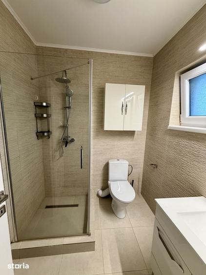 Casă cu 4 camere cu Teren 400 Mp în Joița