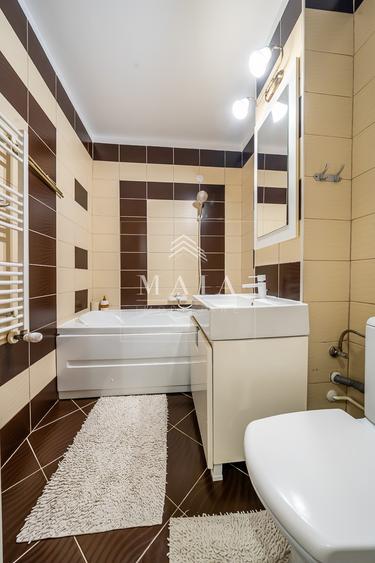 Apartament cu 3 camere decomandat în Central