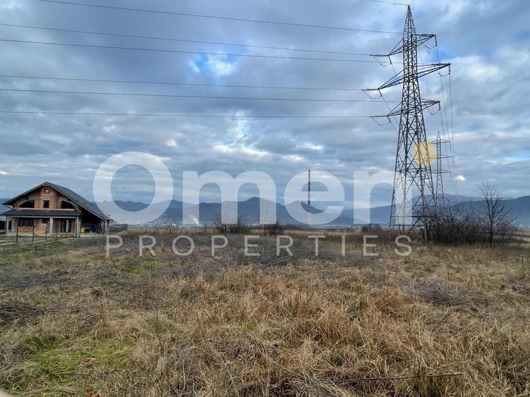 Teren Construcții intravilan de 1700 mp, în Sud